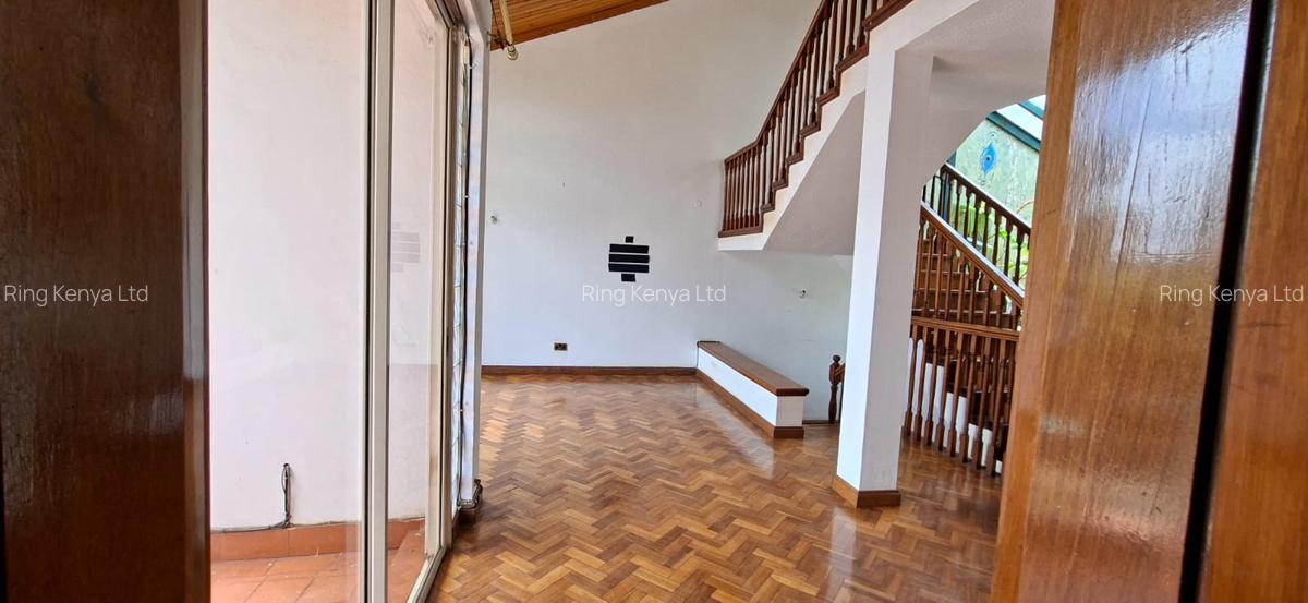 4 Bed Villa with En Suite at Kilimani - 2