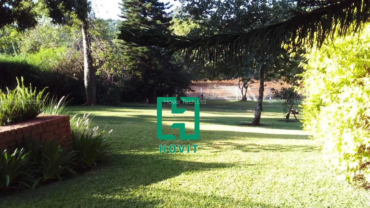 5 Bed Villa with En Suite in Gigiri - 3