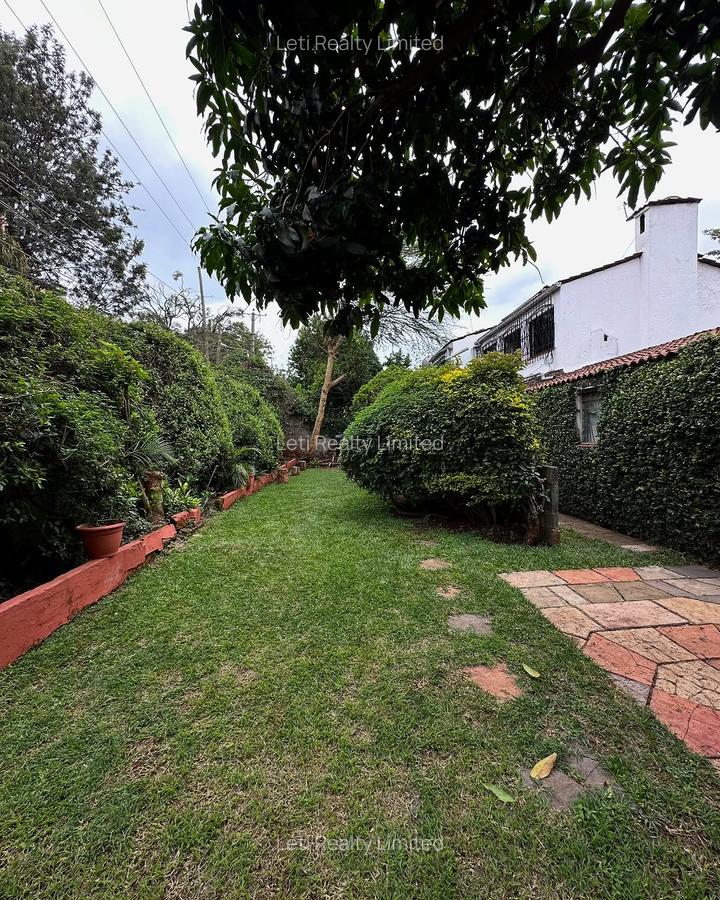 4 Bed Townhouse with En Suite in Kilimani - 2
