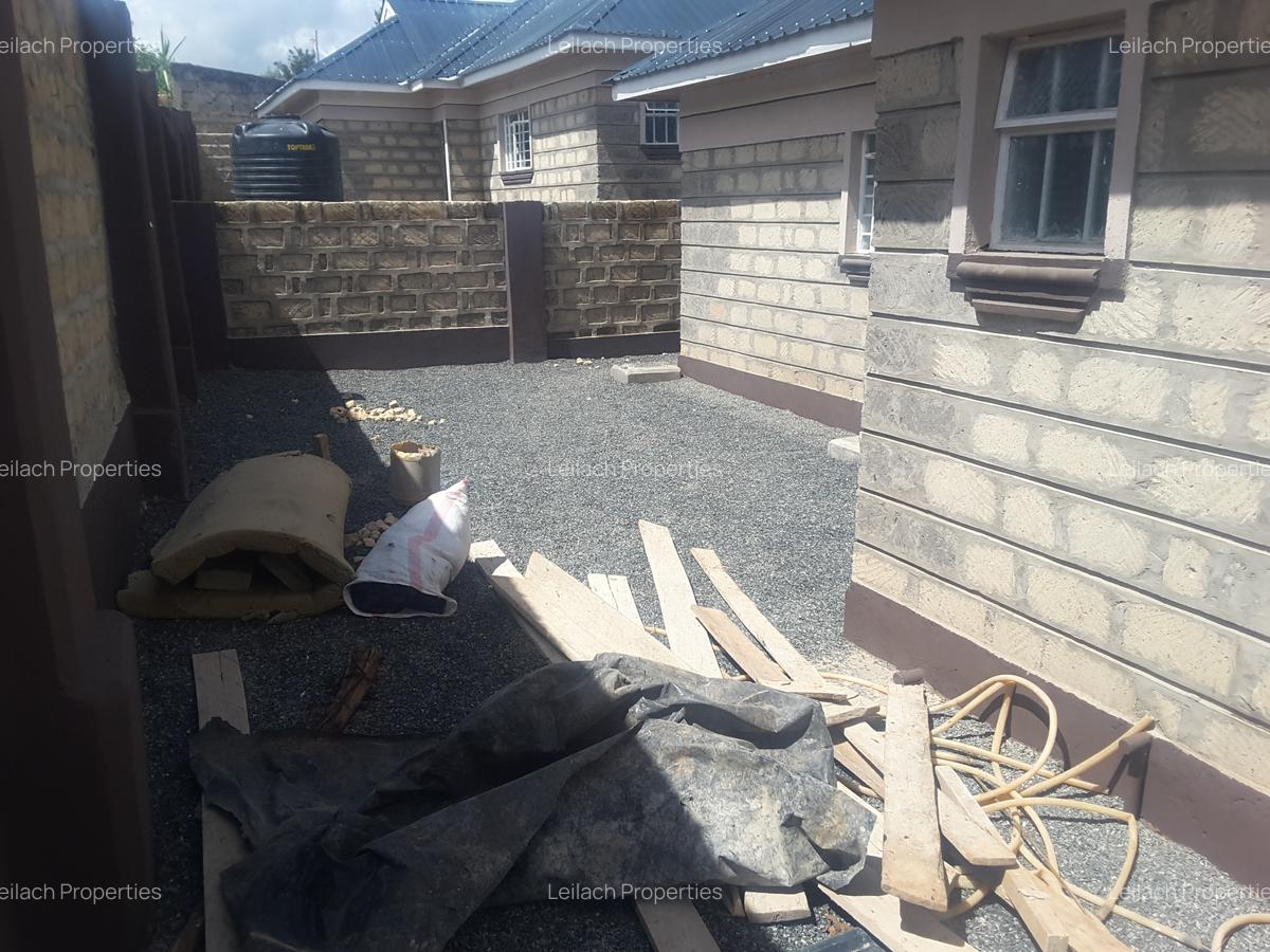 4 Bed House with En Suite in Ongata Rongai - 16