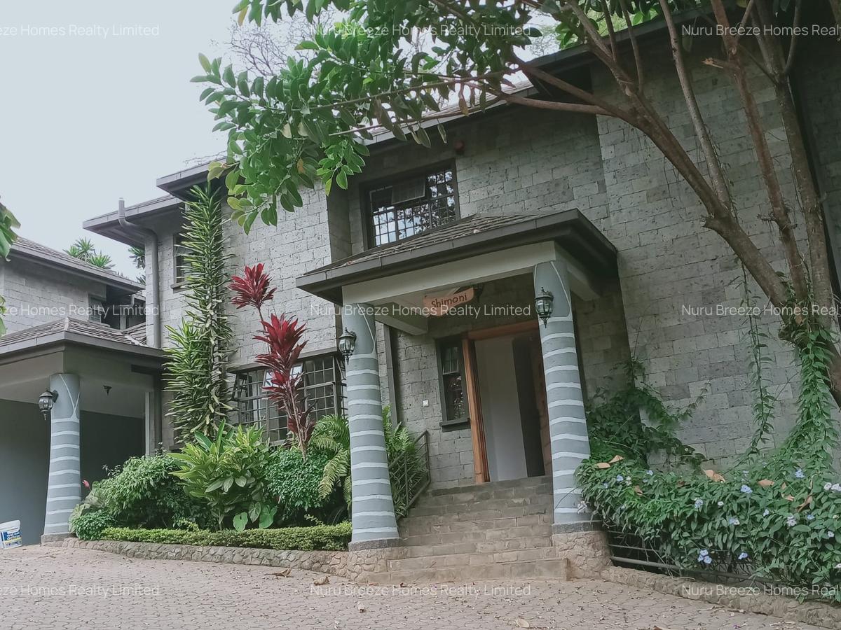 5 Bed Townhouse with En Suite in Westlands Area - 18