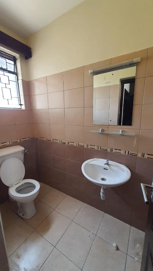 Serviced 3 Bed Apartment with En Suite at Mombasa Road - 10