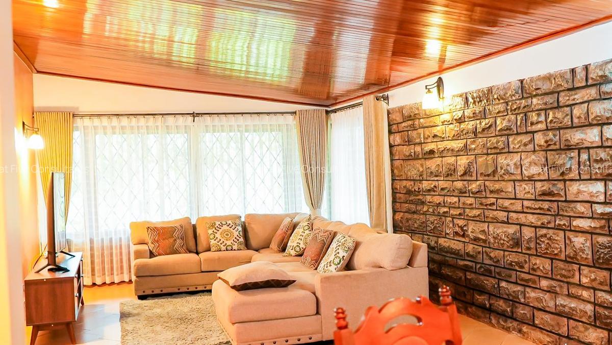 5 Bed Villa with En Suite in Kitisuru - 3