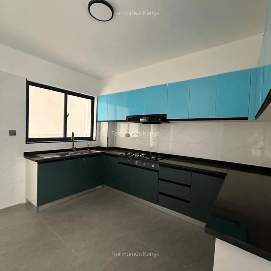 5 Bed Apartment with En Suite at Valley Arcade - 4