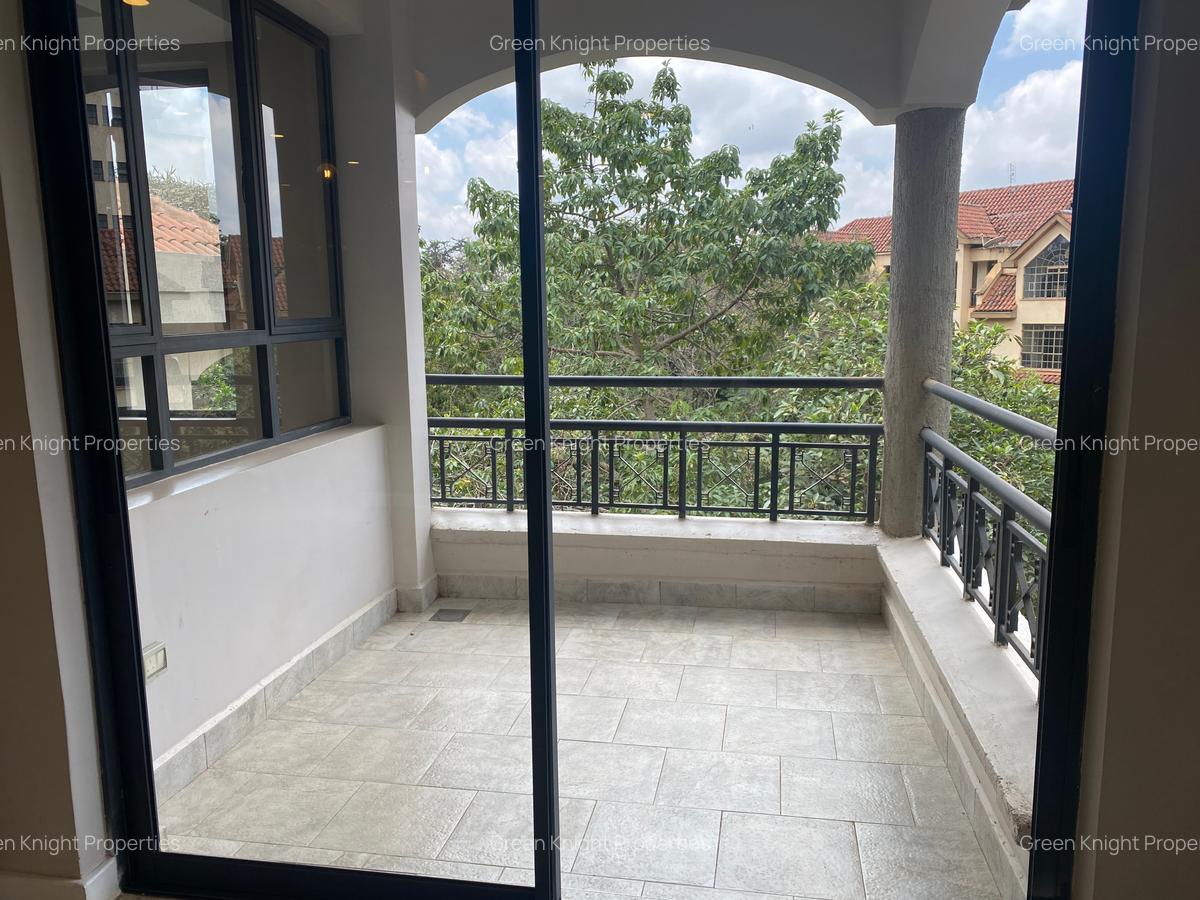 4 Bed Apartment with En Suite in Lavington - 3