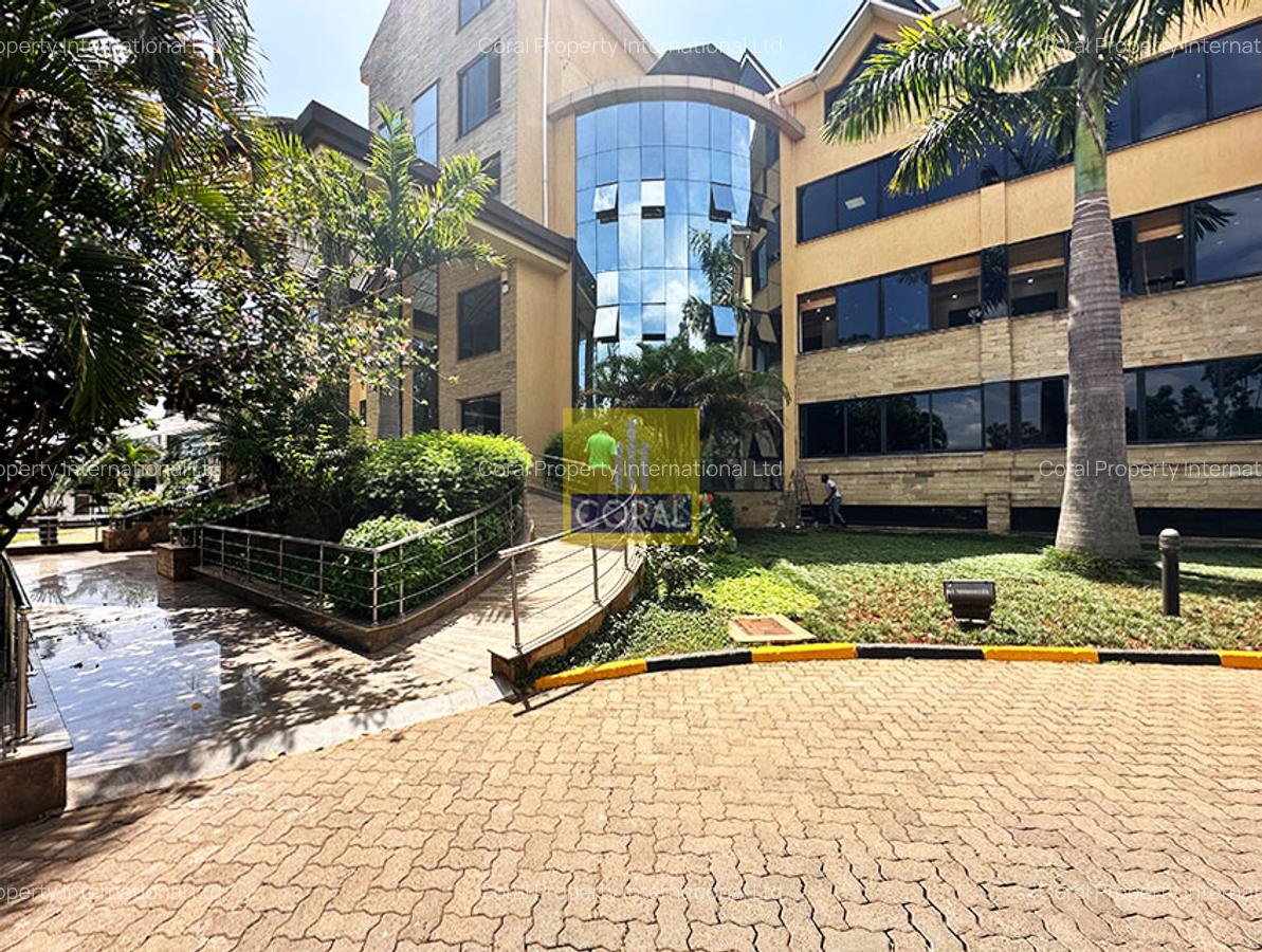 Office in Westlands Area - 18