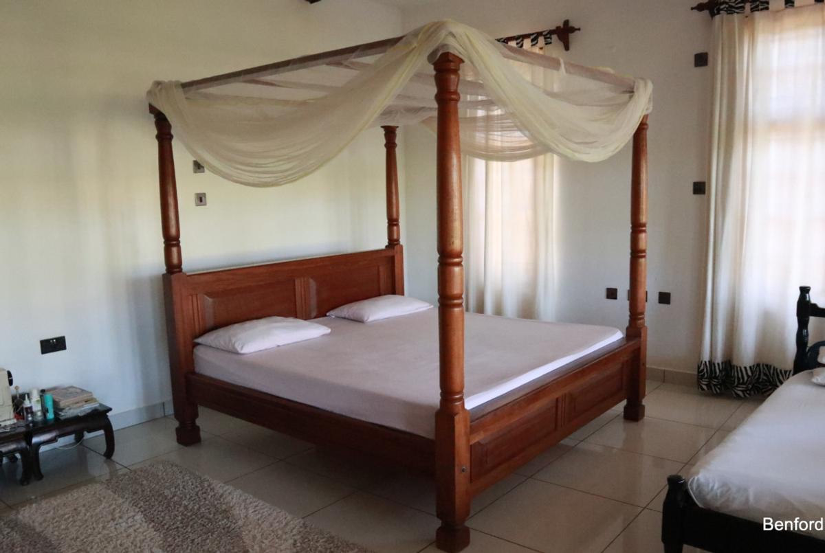 4 Bed Villa with En Suite in Vipingo - 8