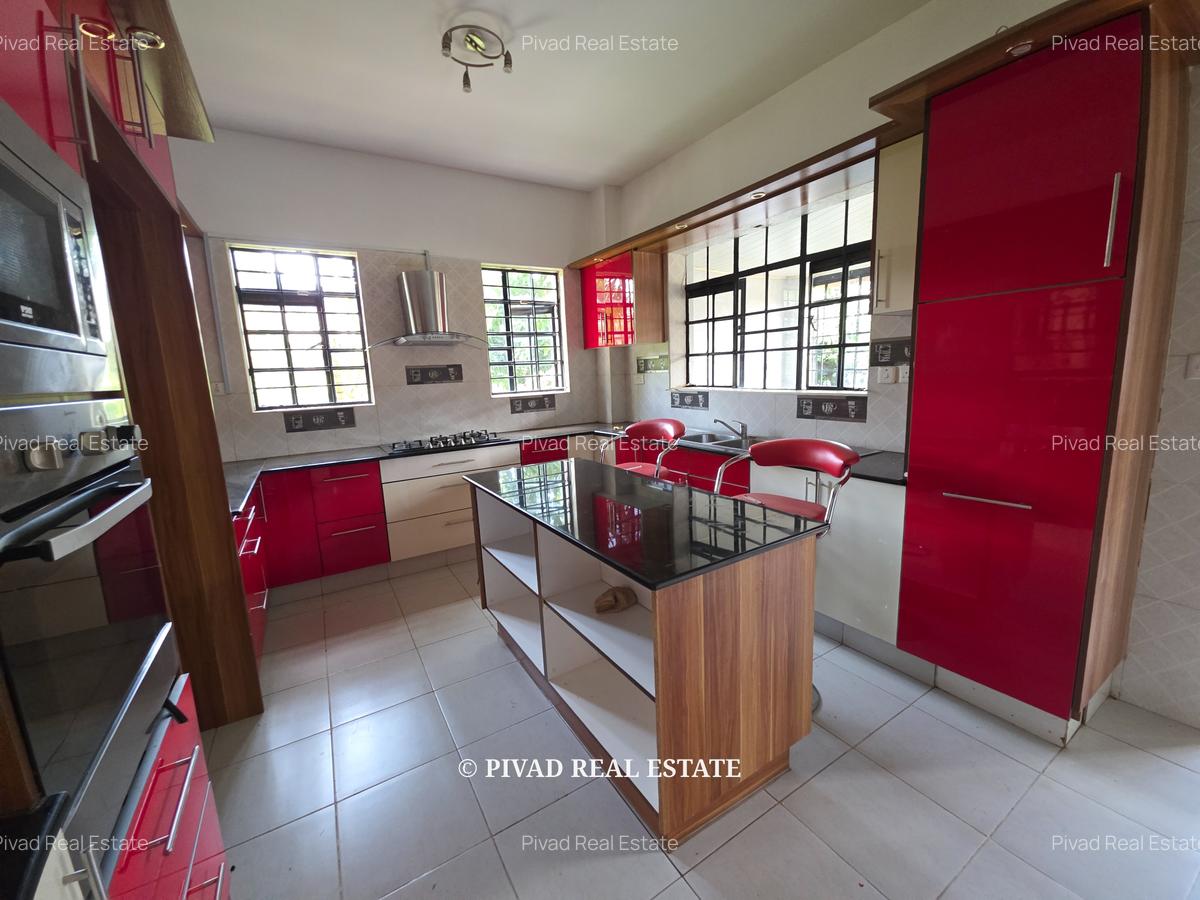 5 Bed House with Swimming Pool in Kitisuru - 12