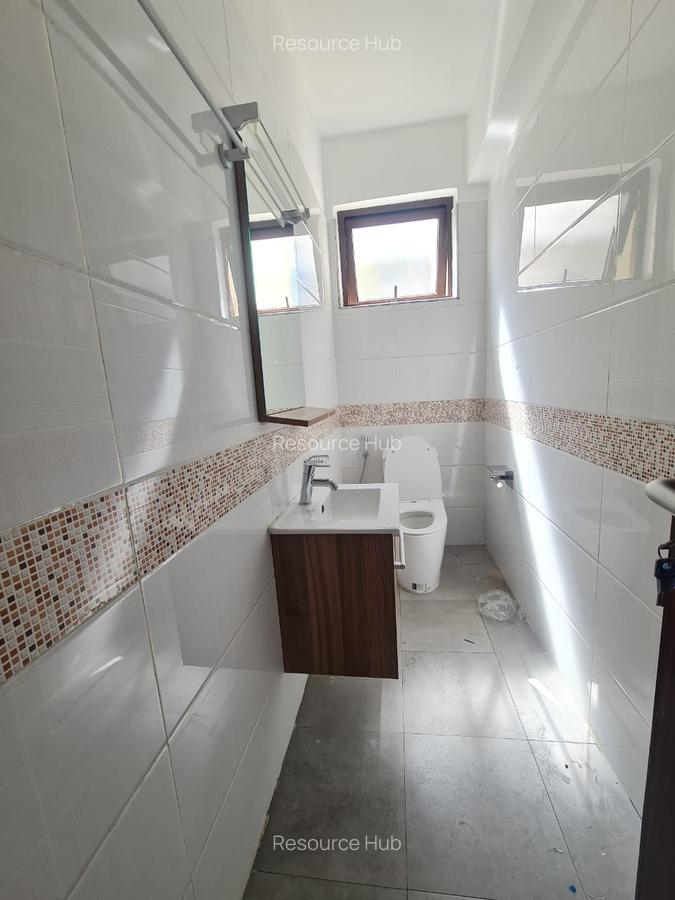 2 Bed Apartment with En Suite at Off Denis Pritt - 8