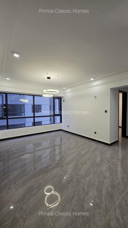 2 Bed Apartment with En Suite in Lavington - 9