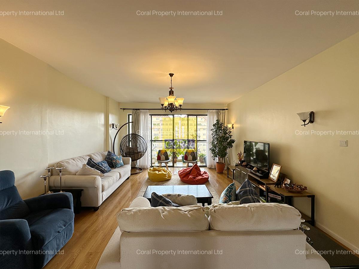 3 Bed Apartment in Brookside - 2