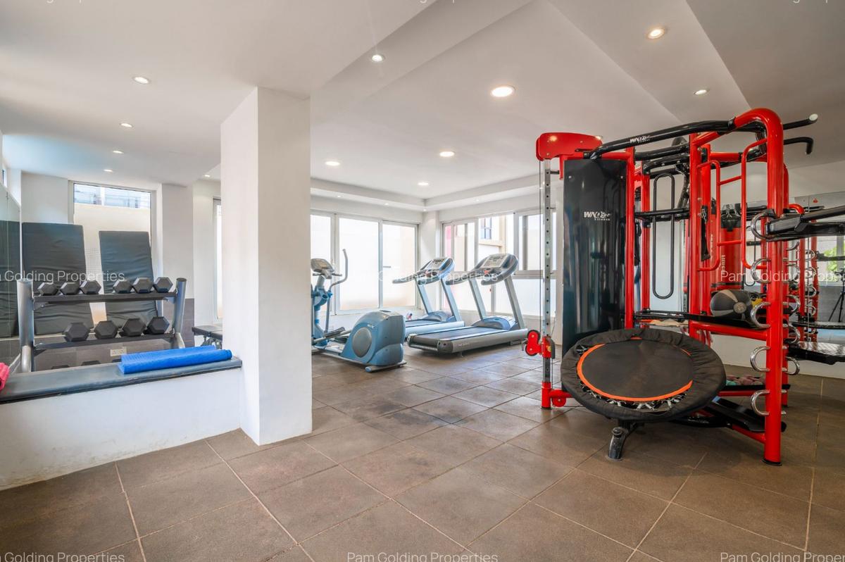 4 Bed Apartment with En Suite at General Mathenge - 19