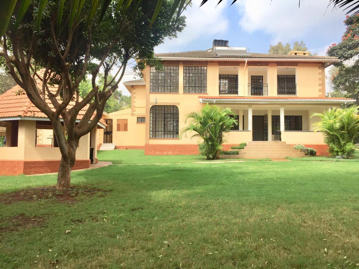 4 Bed House with En Suite in Runda - 1