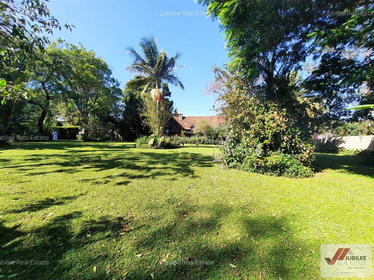 3 Bed House with En Suite in Nyari - 5