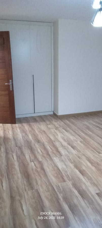 5 Bed House with En Suite at Statehouse Areas - 9