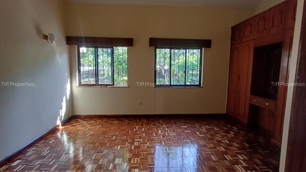 4 Bed Townhouse in Westlands Area - 12
