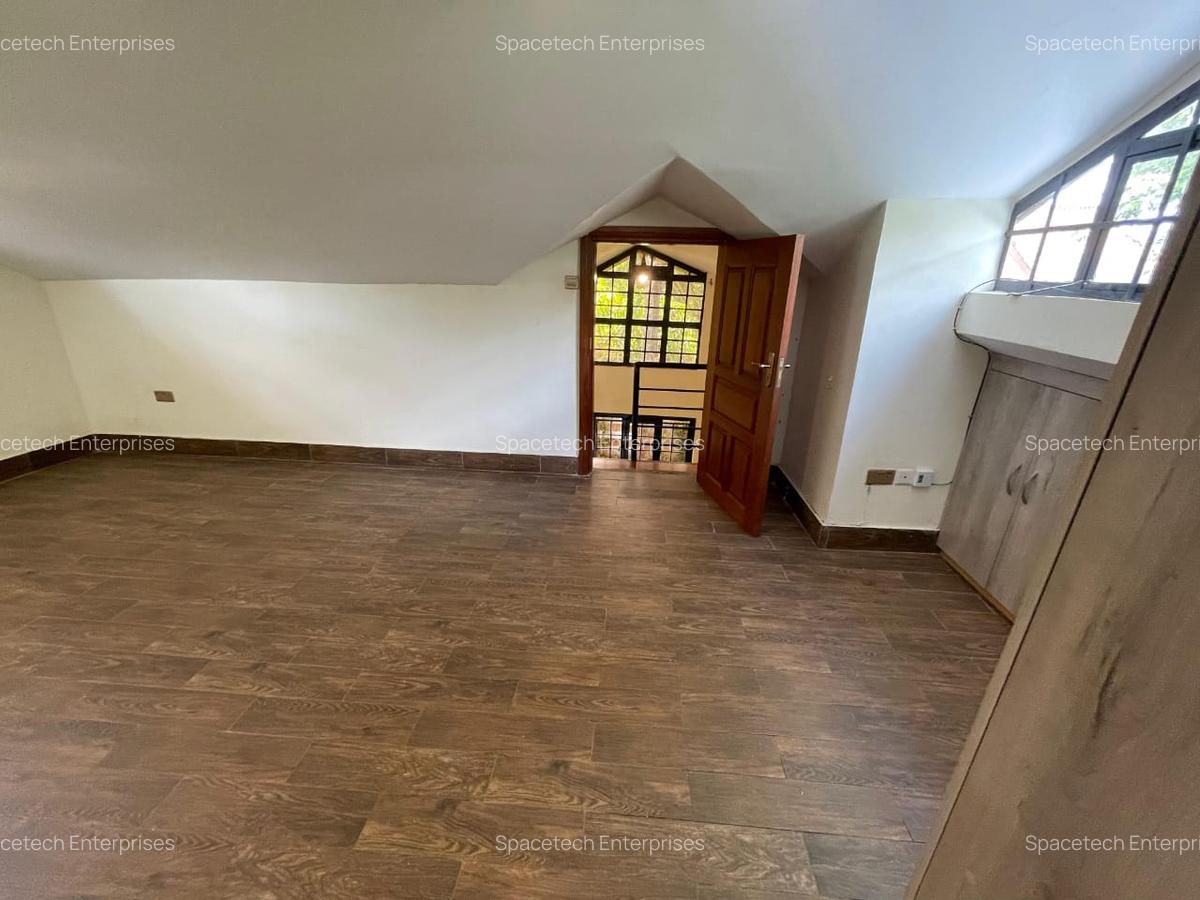 3 Bed House with En Suite in Runda - 9