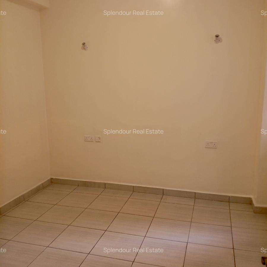4 Bed Apartment with Borehole in Parklands - 11