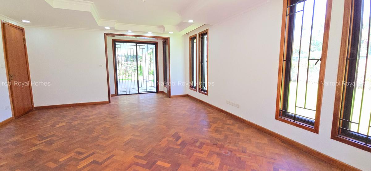 6 Bed Townhouse with En Suite at Off Mzima Springs - 10