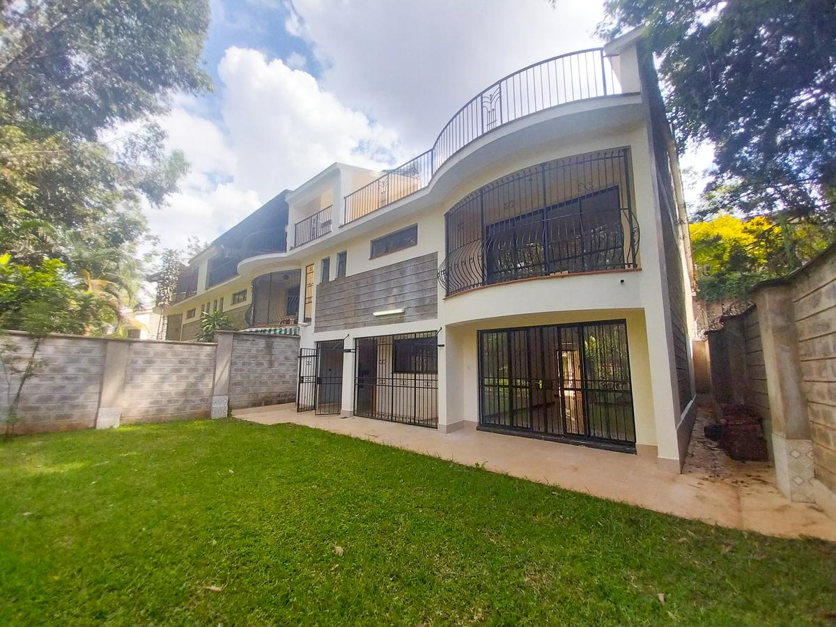 4 Bed Townhouse with Swimming Pool in Westlands Area - 1