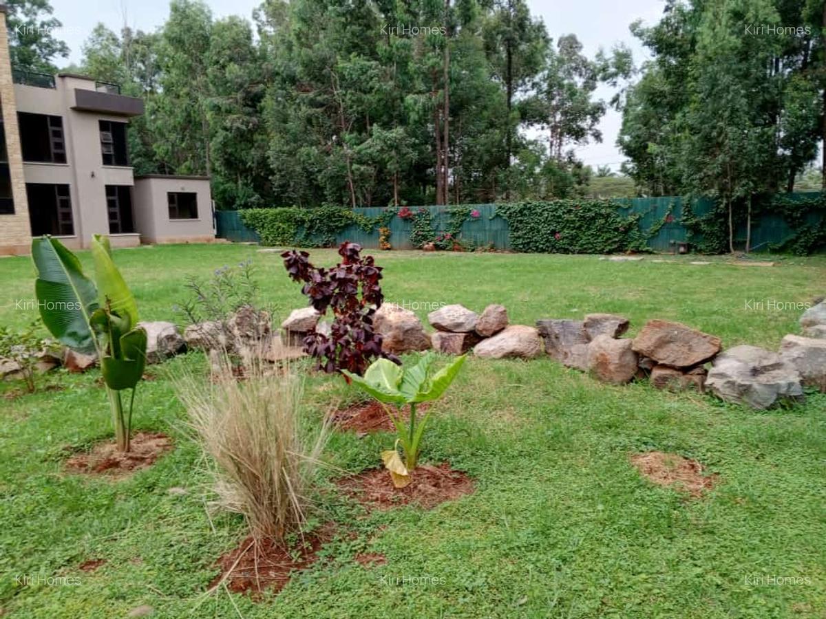 5 Bed Townhouse with En Suite in Karen - 4