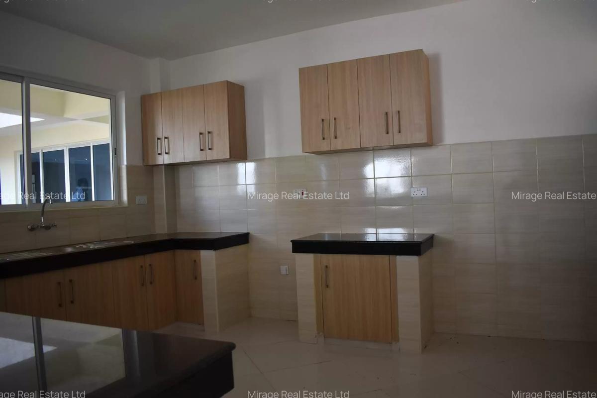 2 Bed Apartment with Gym in Kilimani - 4