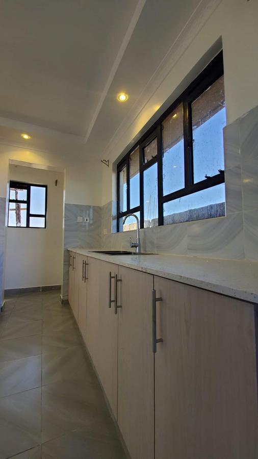 3 Bed House with En Suite at Acacia - 4