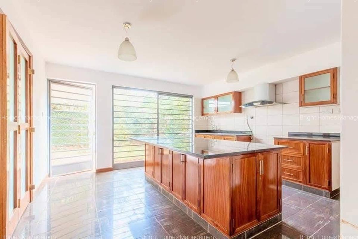 4 Bed Townhouse with Backup Generator in Lavington - 6