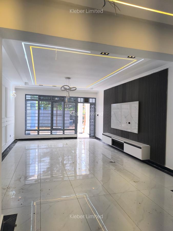 4 Bed House with En Suite in Ruiru - 9