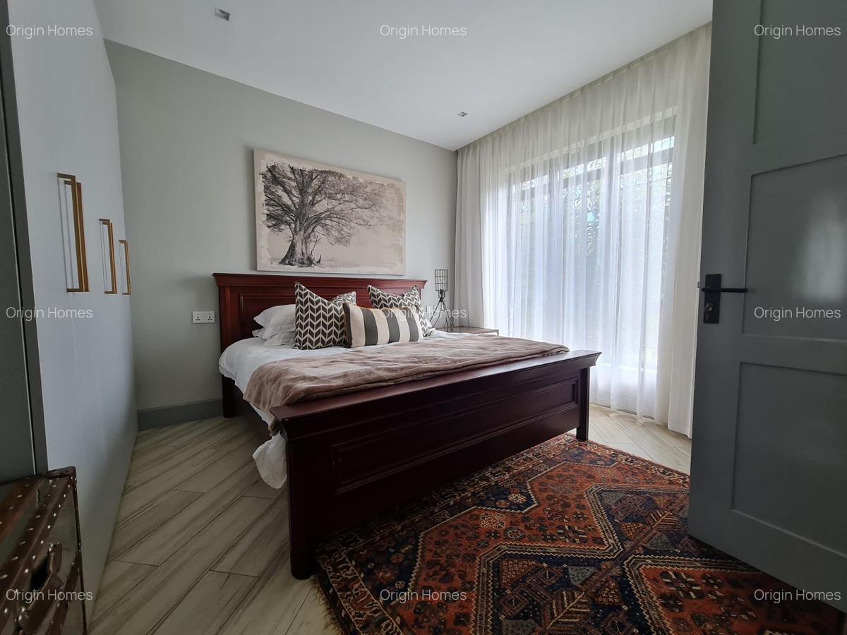 5 Bed Townhouse with En Suite at Kitisuru - 10