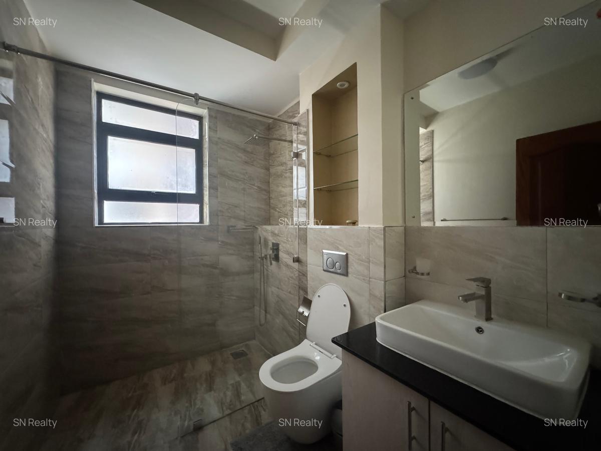 Furnished 3 Bed Apartment with En Suite in Riverside - 15