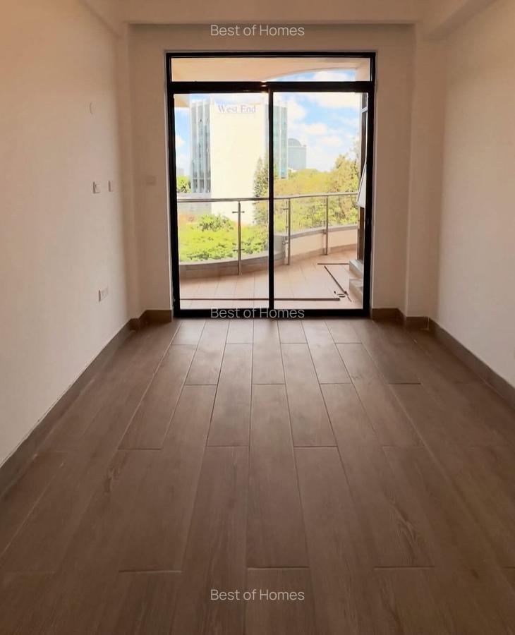 2 Bed Apartment with En Suite in Westlands Area - 6