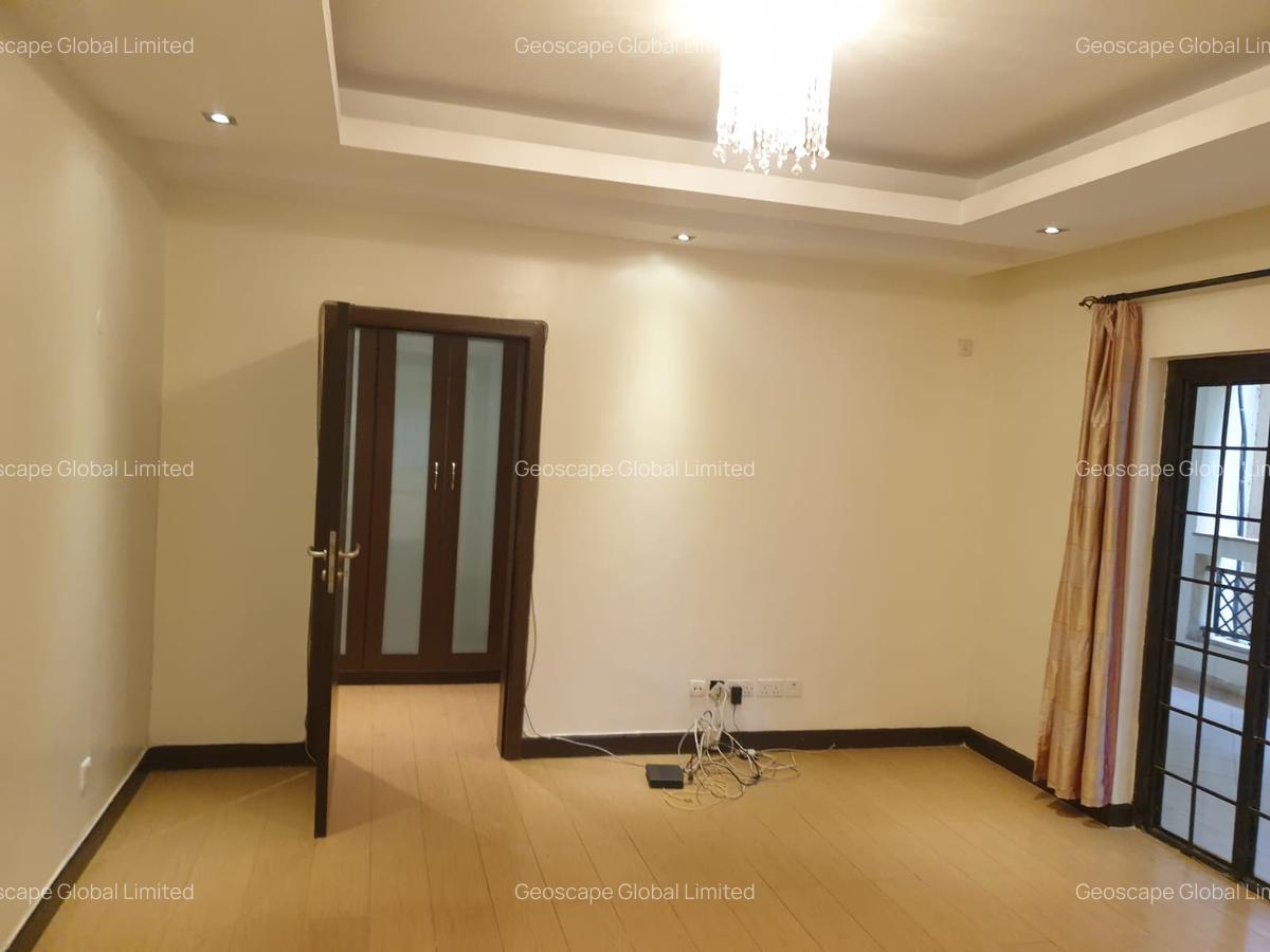 5 Bed Apartment with En Suite in Riverside - 9