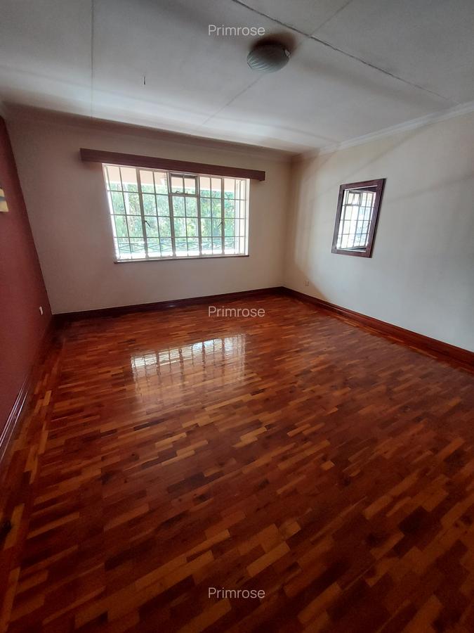 1 Bed Apartment with En Suite in Riverside - 5