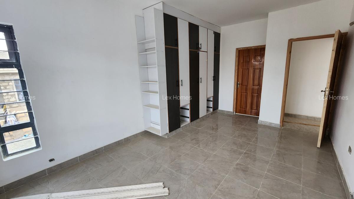 4 Bed House with En Suite at Forest Line Road - 10