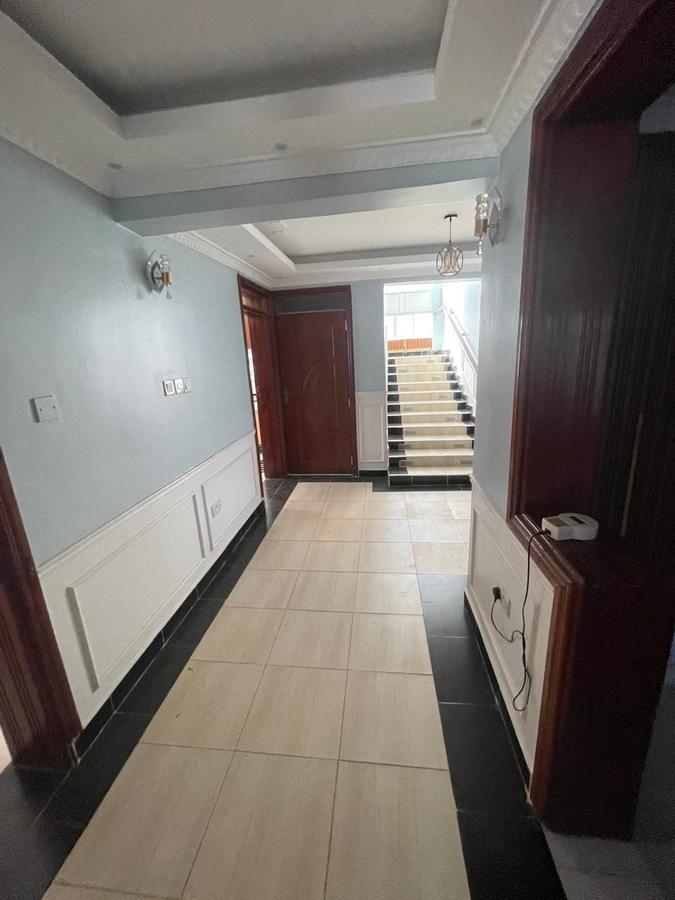 5 Bed House with En Suite in Kamakis - 5