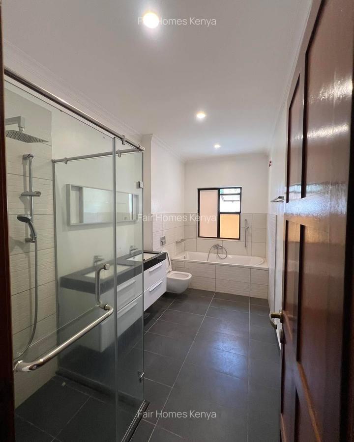 5 Bed Townhouse with En Suite at Kaputei Gardens - 10