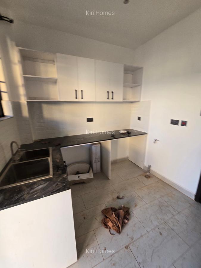 5 Bed Townhouse with En Suite in Karen - 3