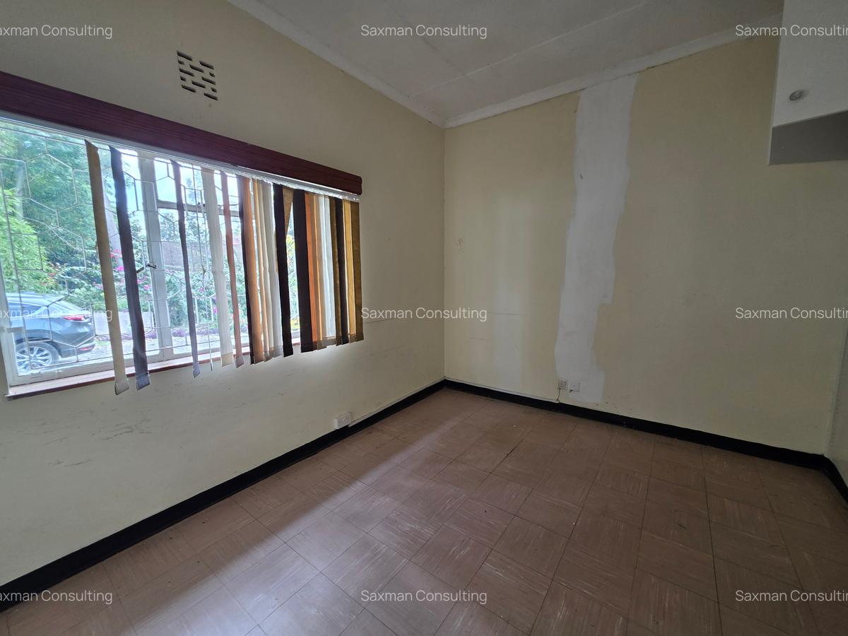 Office with Service Charge Included in Riverside - 17