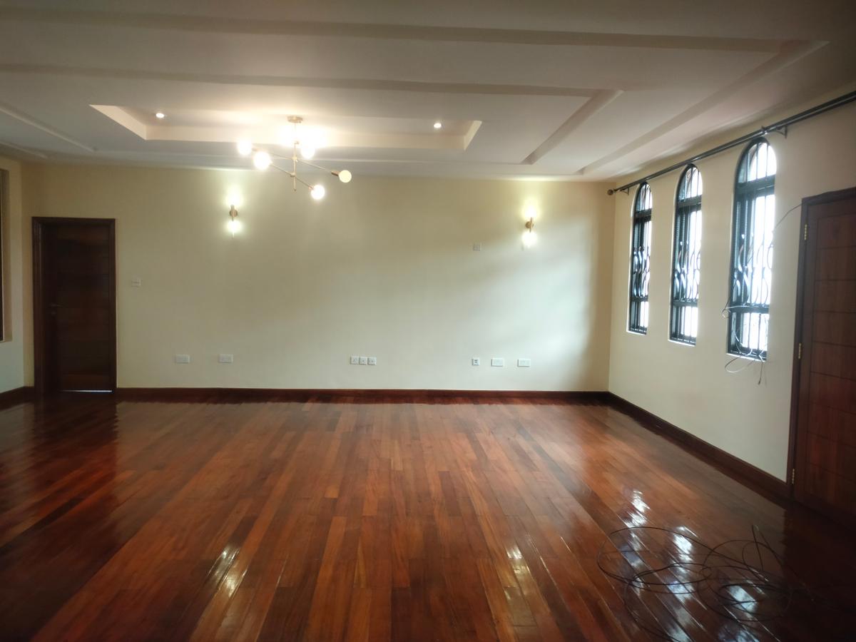 5 Bed Townhouse with Swimming Pool at Few Minutes Drive To Gigiri - 11