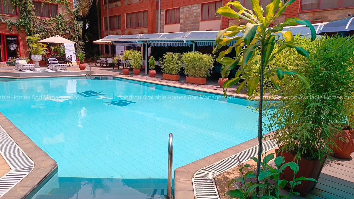 Serviced 1 Bed Apartment with En Suite in Westlands Area - 8