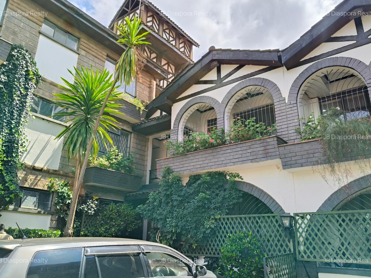 Serviced 2 Bed Apartment with En Suite at Rhapta Road - 1