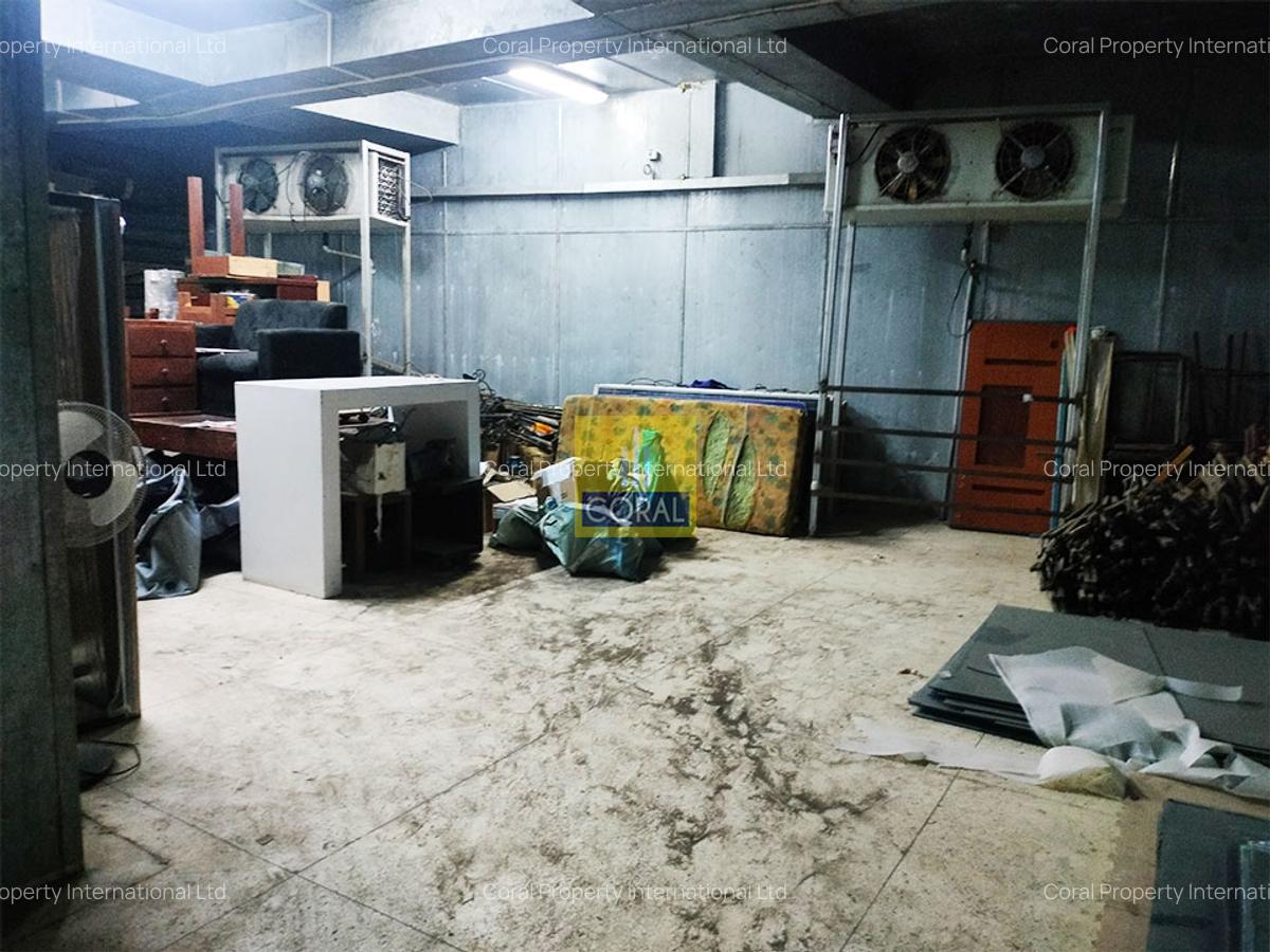 Warehouse in Langata - 10
