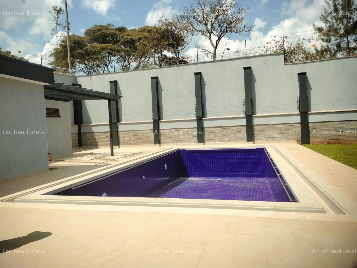 6 Bed House with En Suite at Nyari - 10