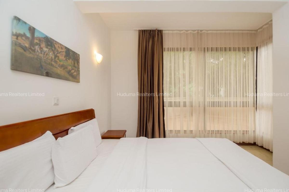 2 Bed Apartment with En Suite at Kindaruma Road - 9