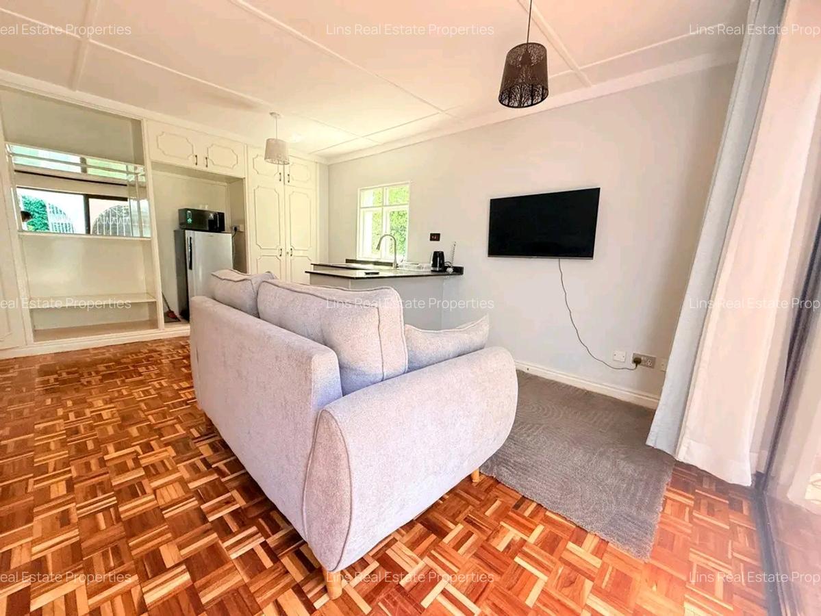1 Bed House with En Suite in Loresho - 5