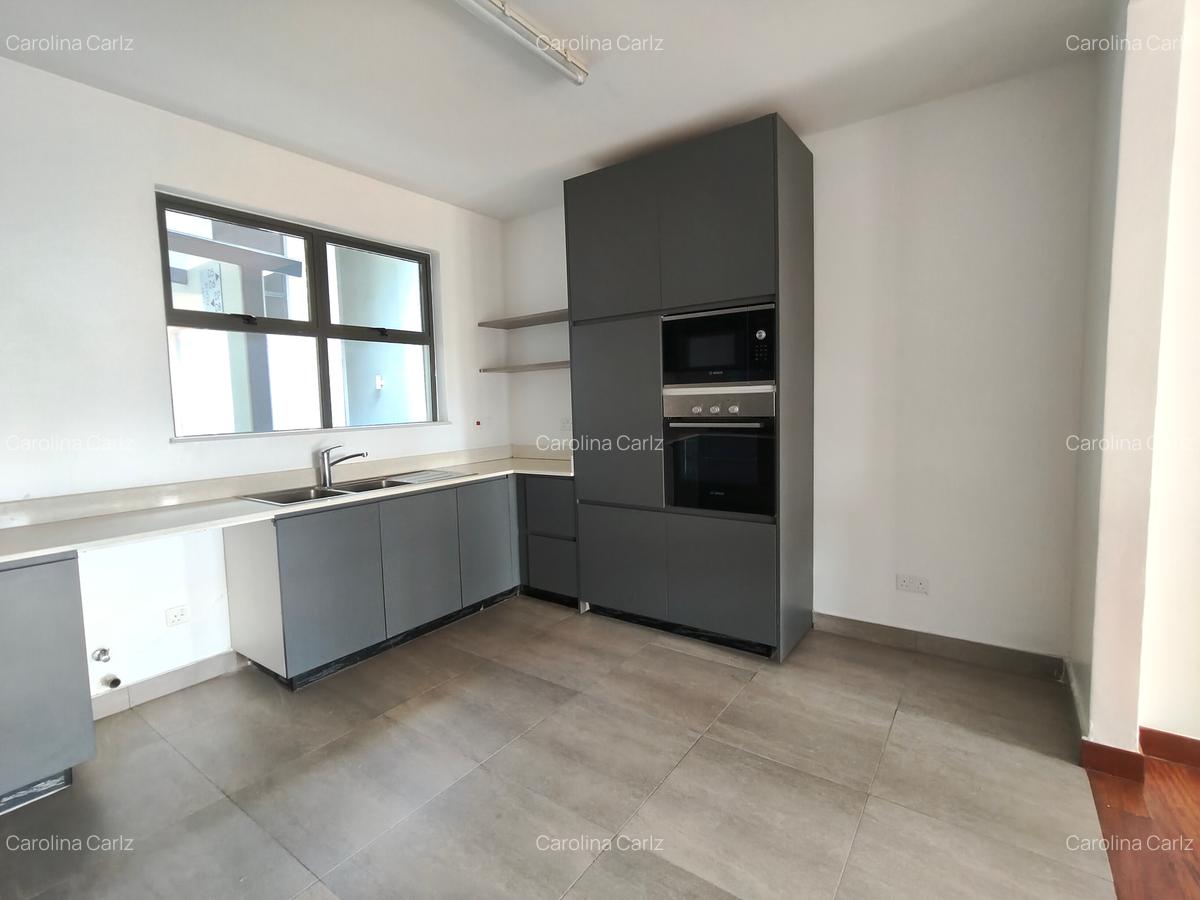 4 Bed Apartment with En Suite at Rosslyn Off Limuru Road - 16