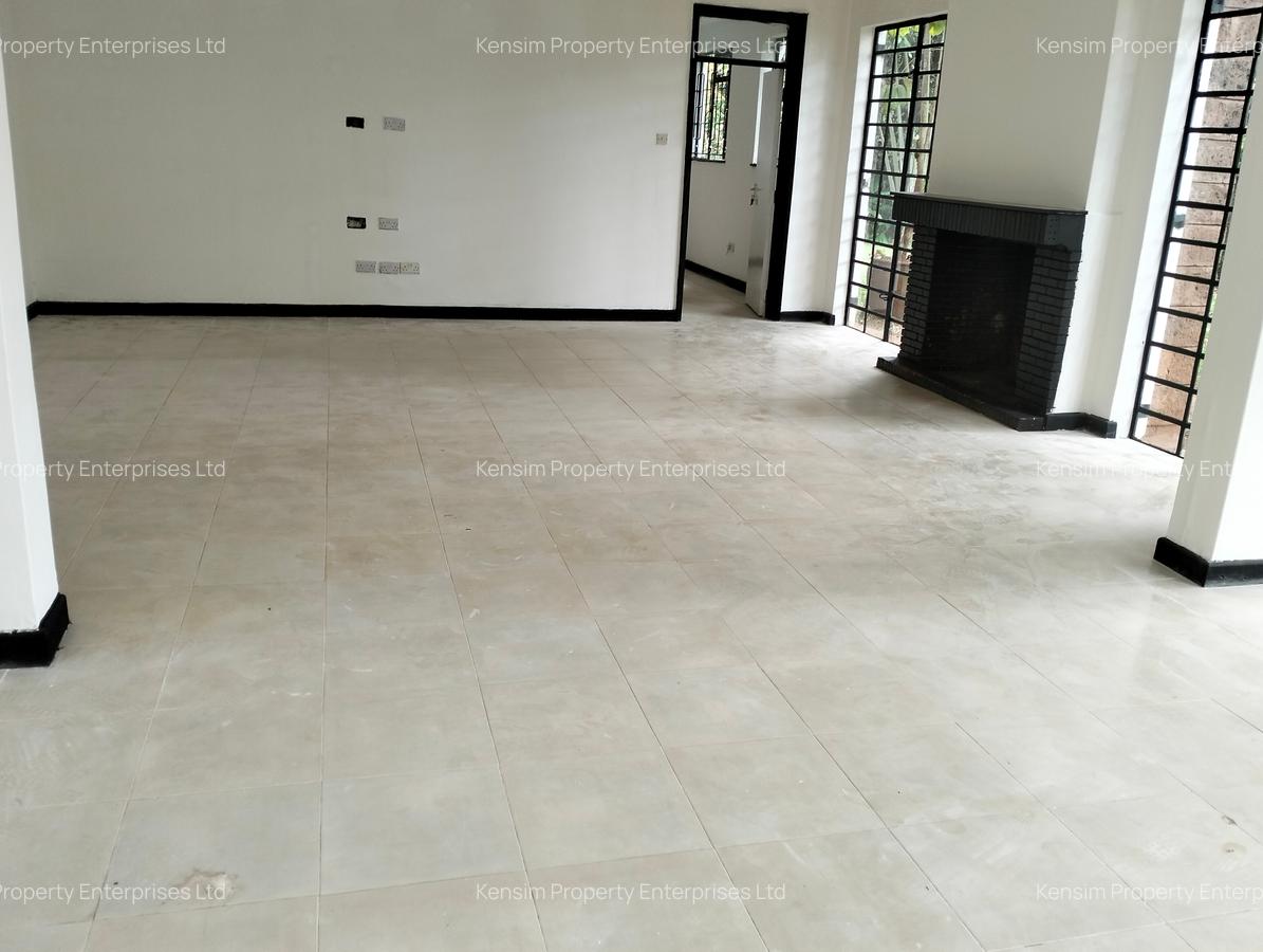 4 Bed Townhouse with En Suite in Lavington - 18
