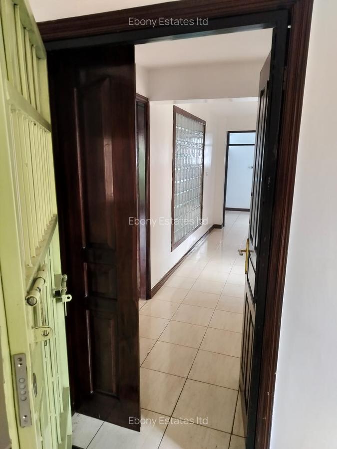 3 Bed Apartment with En Suite in Parklands - 4