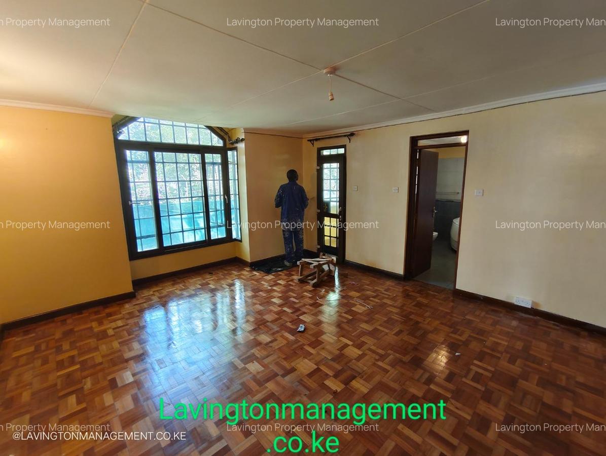 4 Bed Townhouse with En Suite at Lavington Green - 7